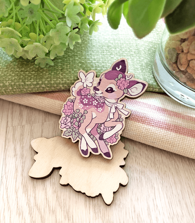 Lavendeer Prance Wood Pin