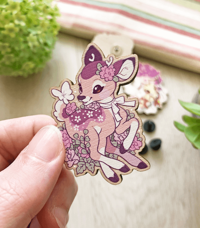 Lavendeer Prance Wood Pin