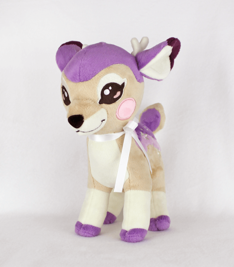 Lavendeer plush