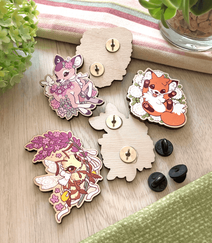 Doki Fox Flowers Wood Pin